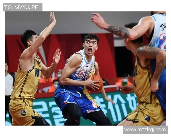 新疆队球员鲁吐布拉受邀参加明星对抗赛展现技术实力