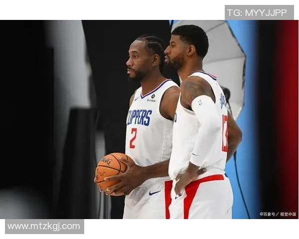 快船与开拓者季前赛精彩对决展现新赛季备战状态与球员表现