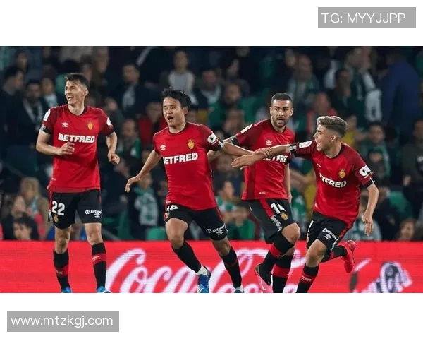 马洛卡主场迎战马拉加争夺西乙联赛关键三分之战 马洛卡主场迎战马拉加争夺西乙联赛关键三分之战